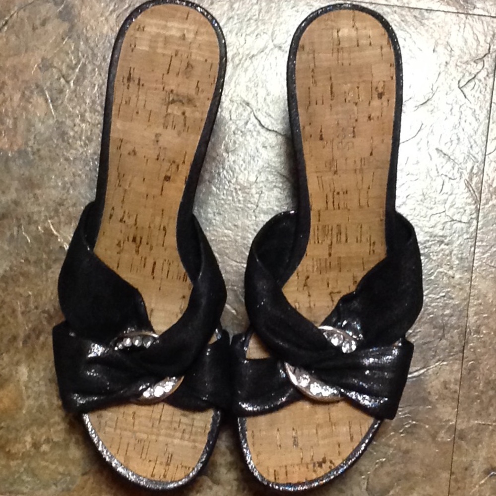 Guess wedges accented with Rhinestones, size 9M - Picture 7 of 8